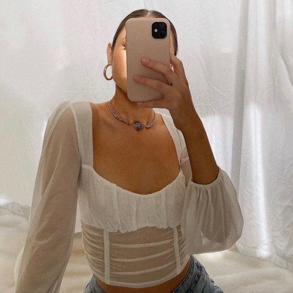 Beautiful Sheer Mesh Long Sleeve - Picture 4 of 5